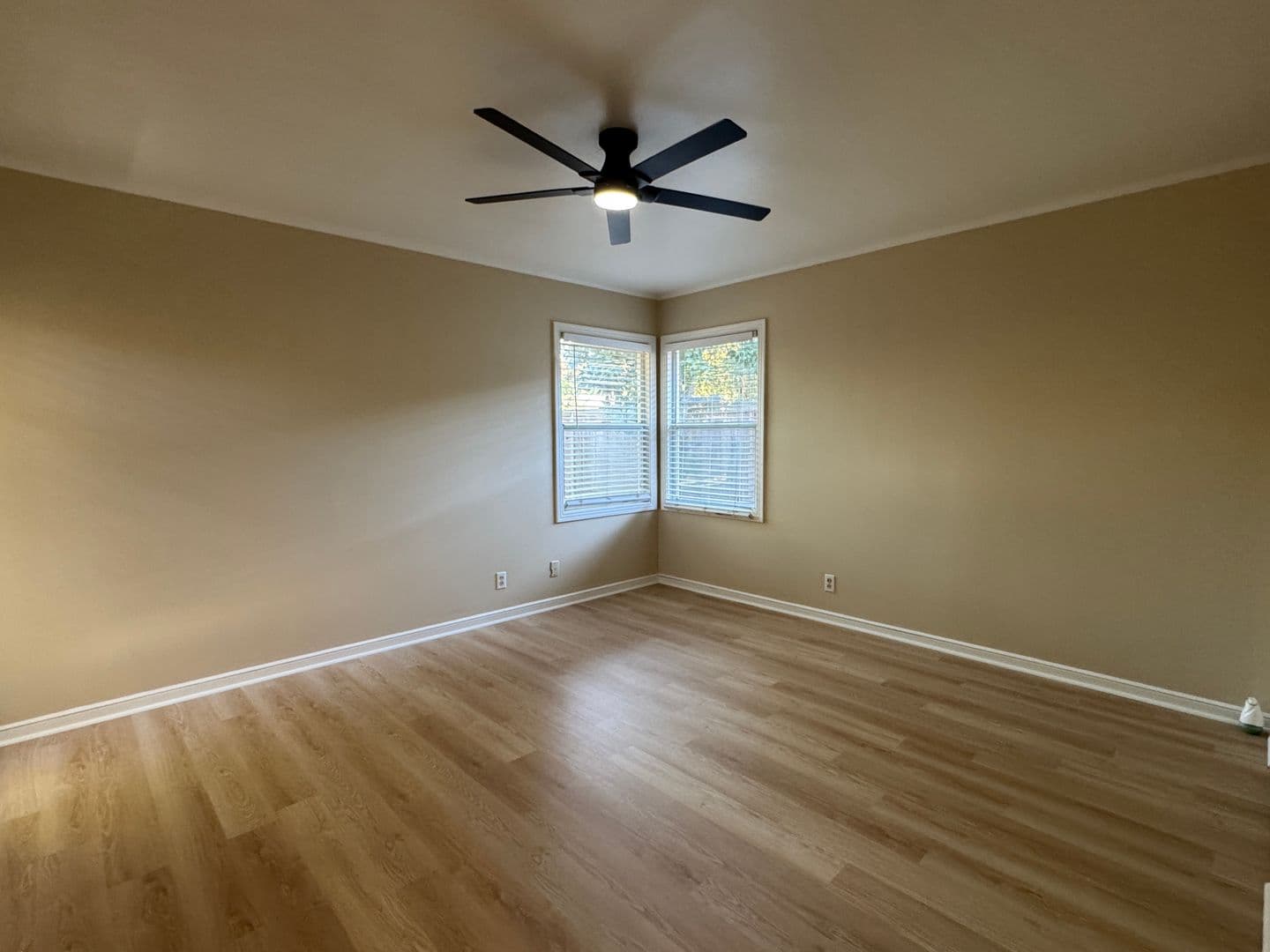 Stockton House: 1220 W Benjamin Holt Dr