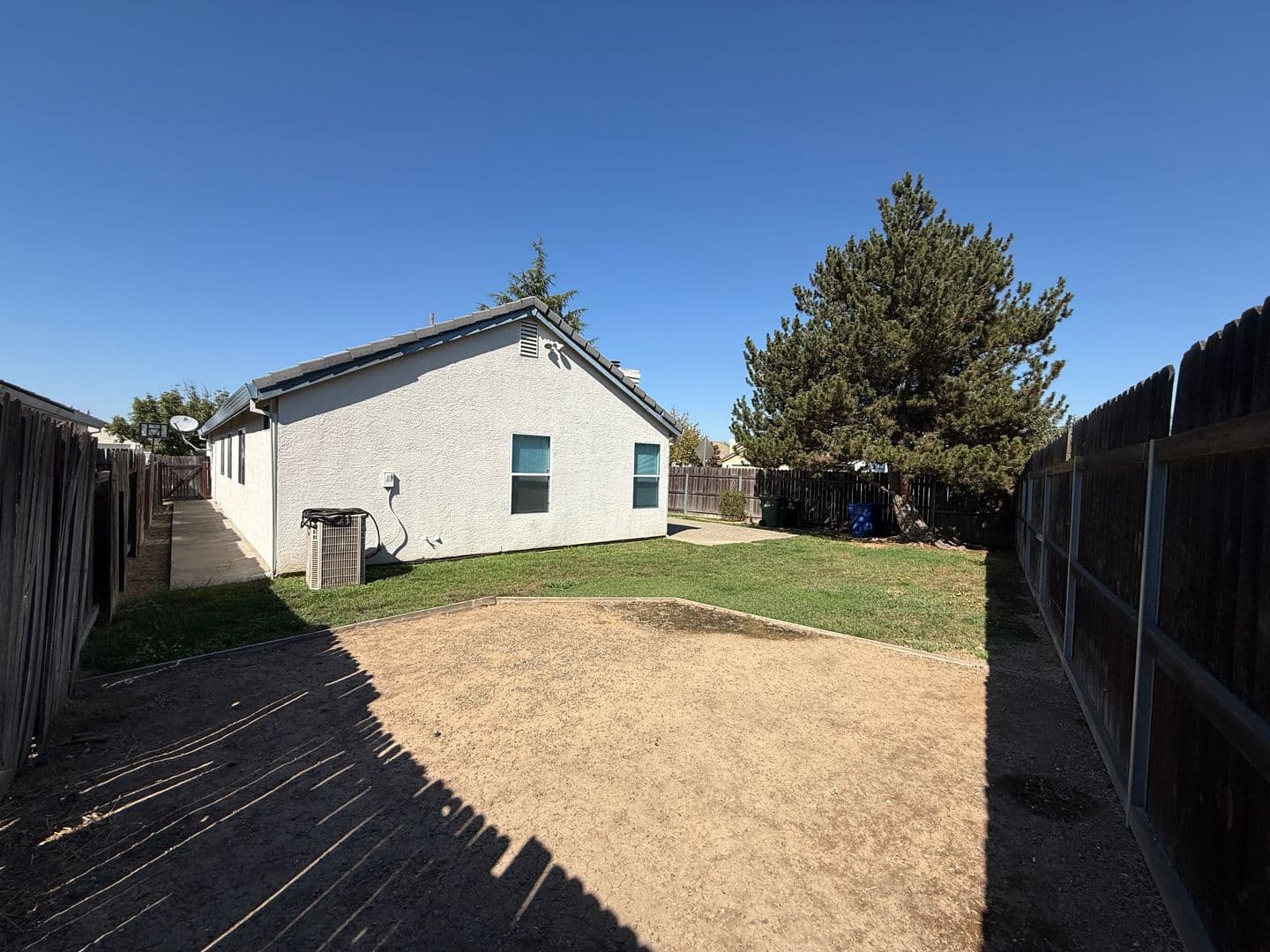 Elk Grove House: 8790 Owlet Ct