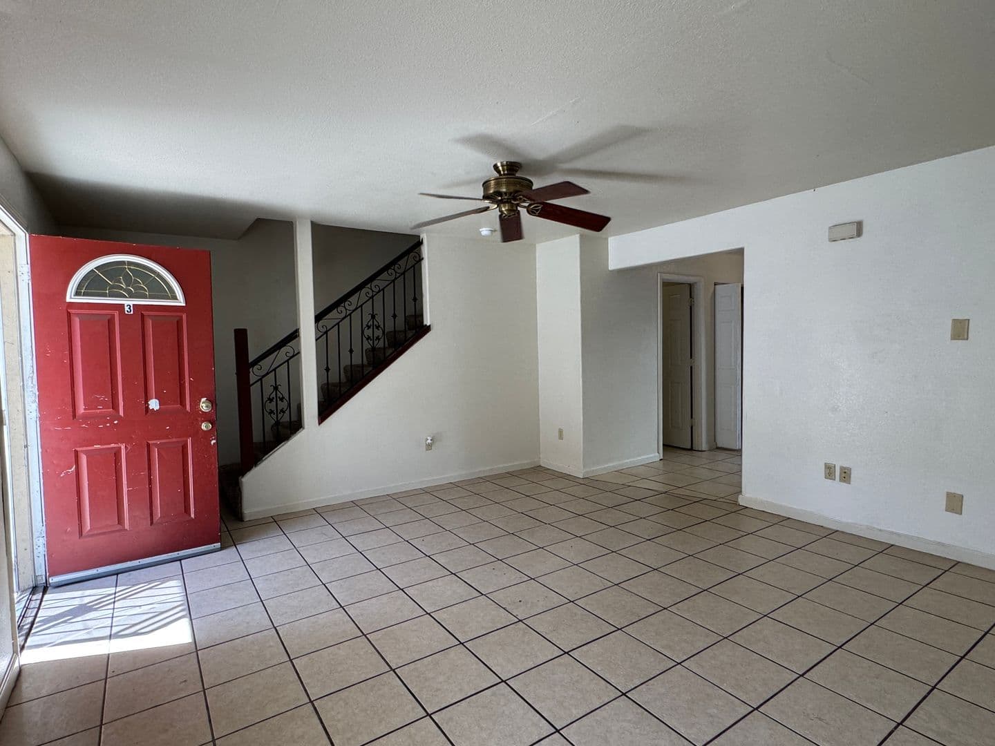 Stockton Apartment: 8626 Acapulco Way