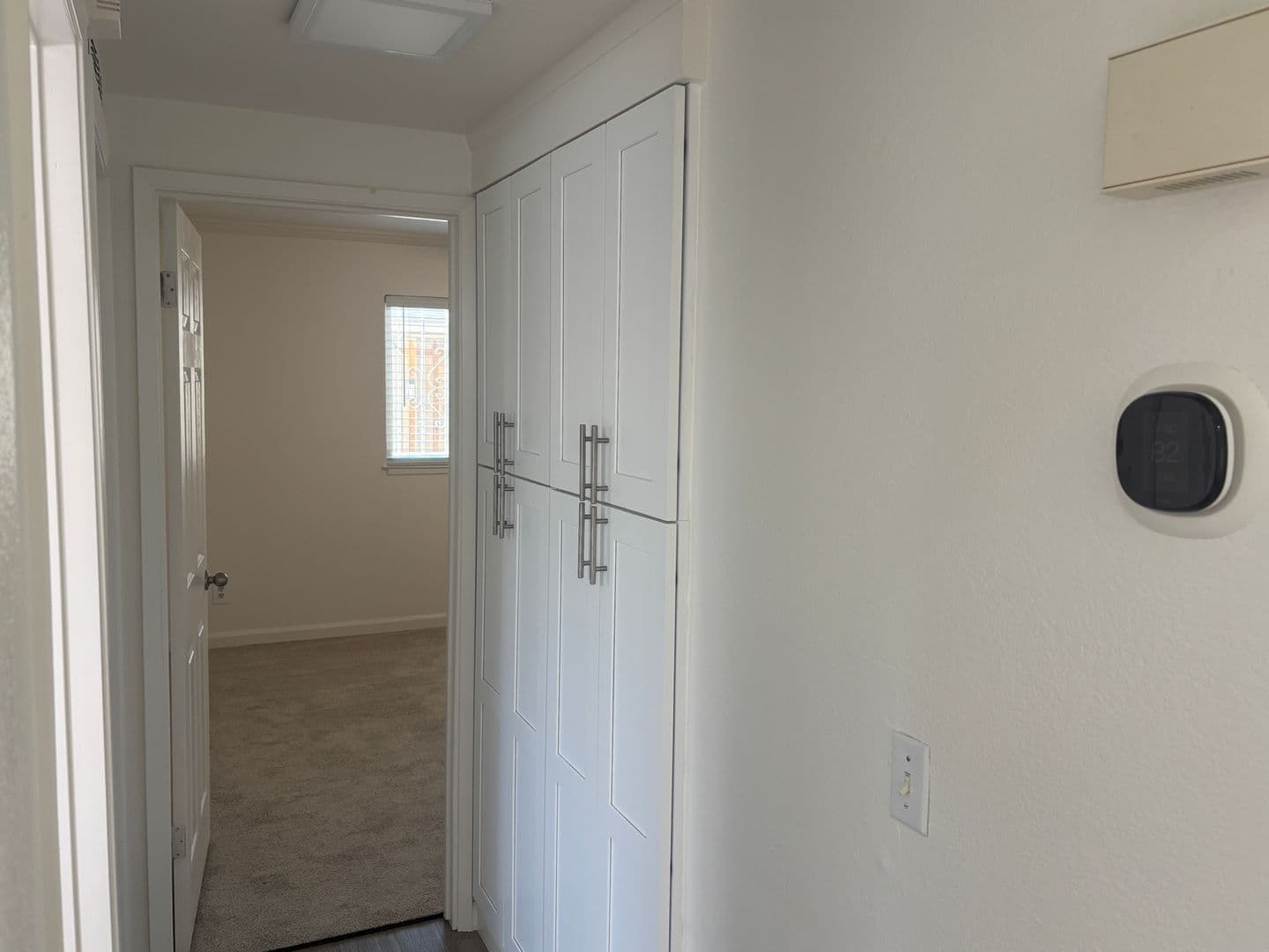 Sacramento House: 7530 Whisperwillow Dr