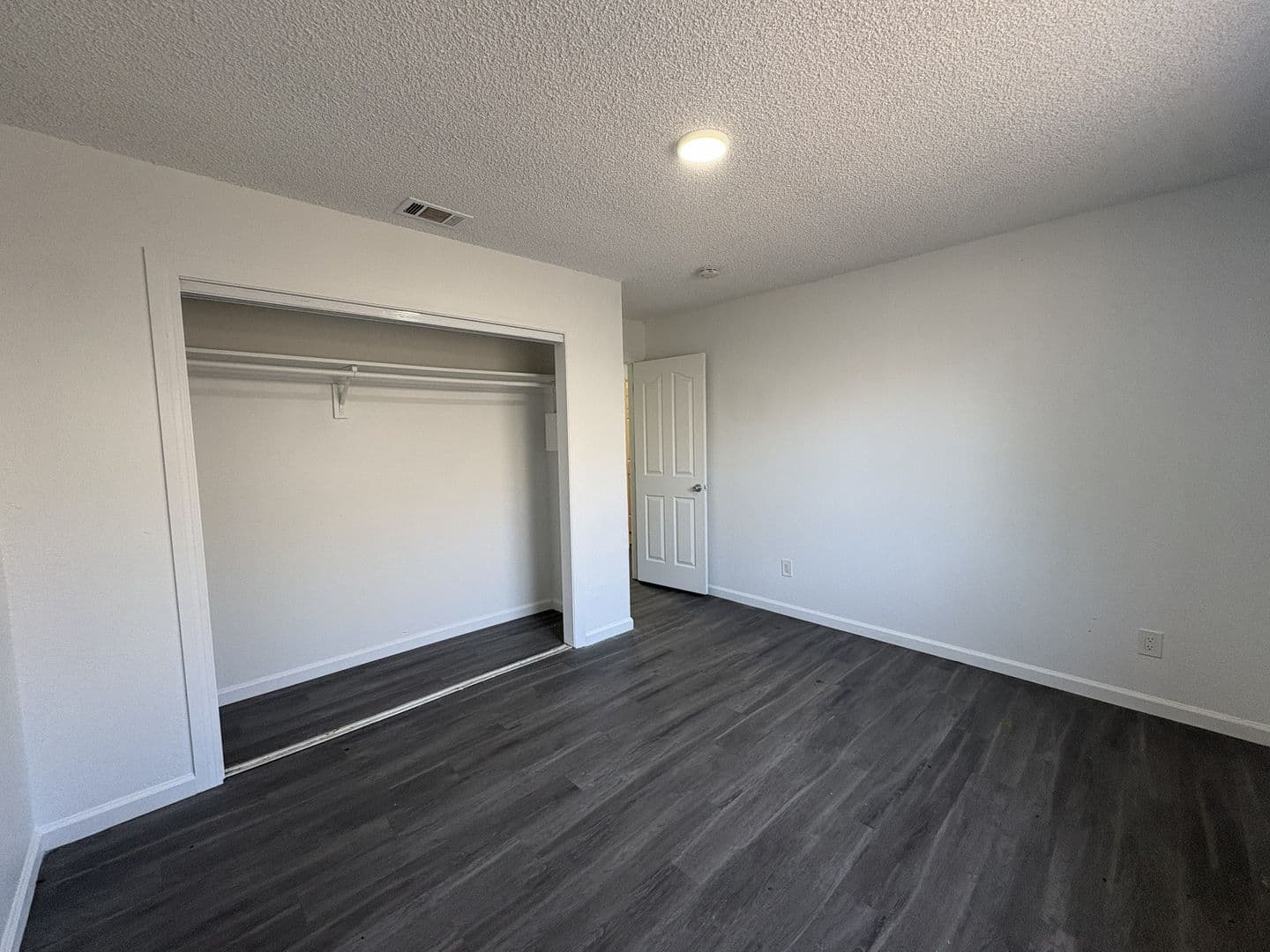 Sacramento House: 6313 Hermosa St