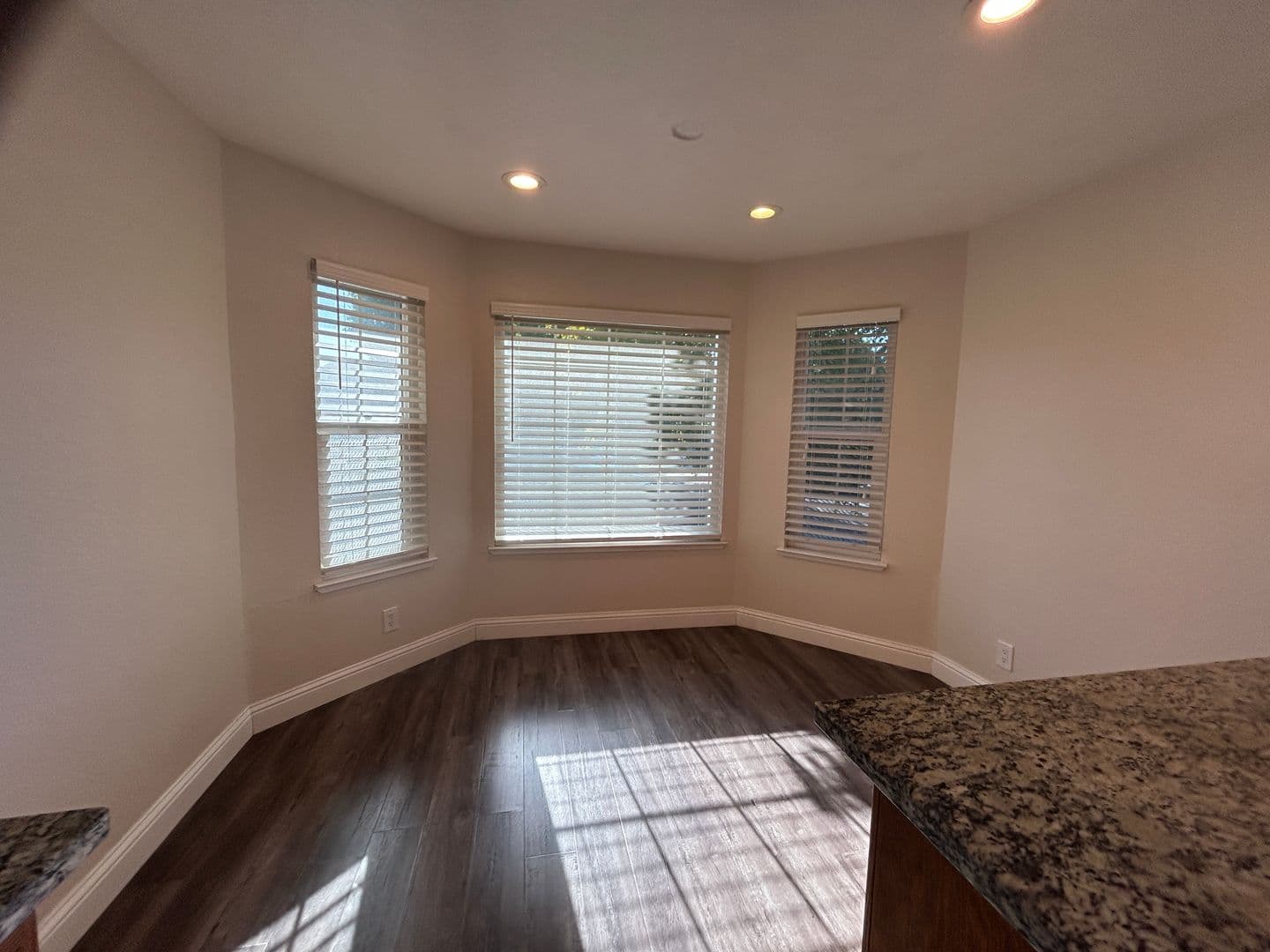 Elk Grove House: 9493 Whithorn Ct