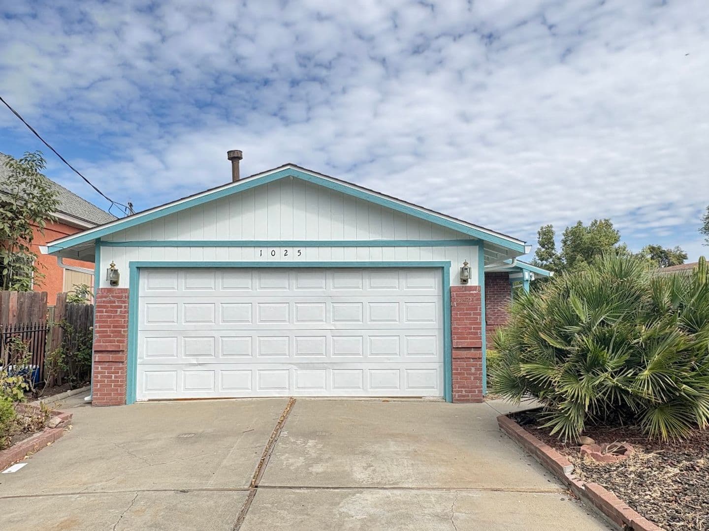 Stockton House: 1025 E 9th St