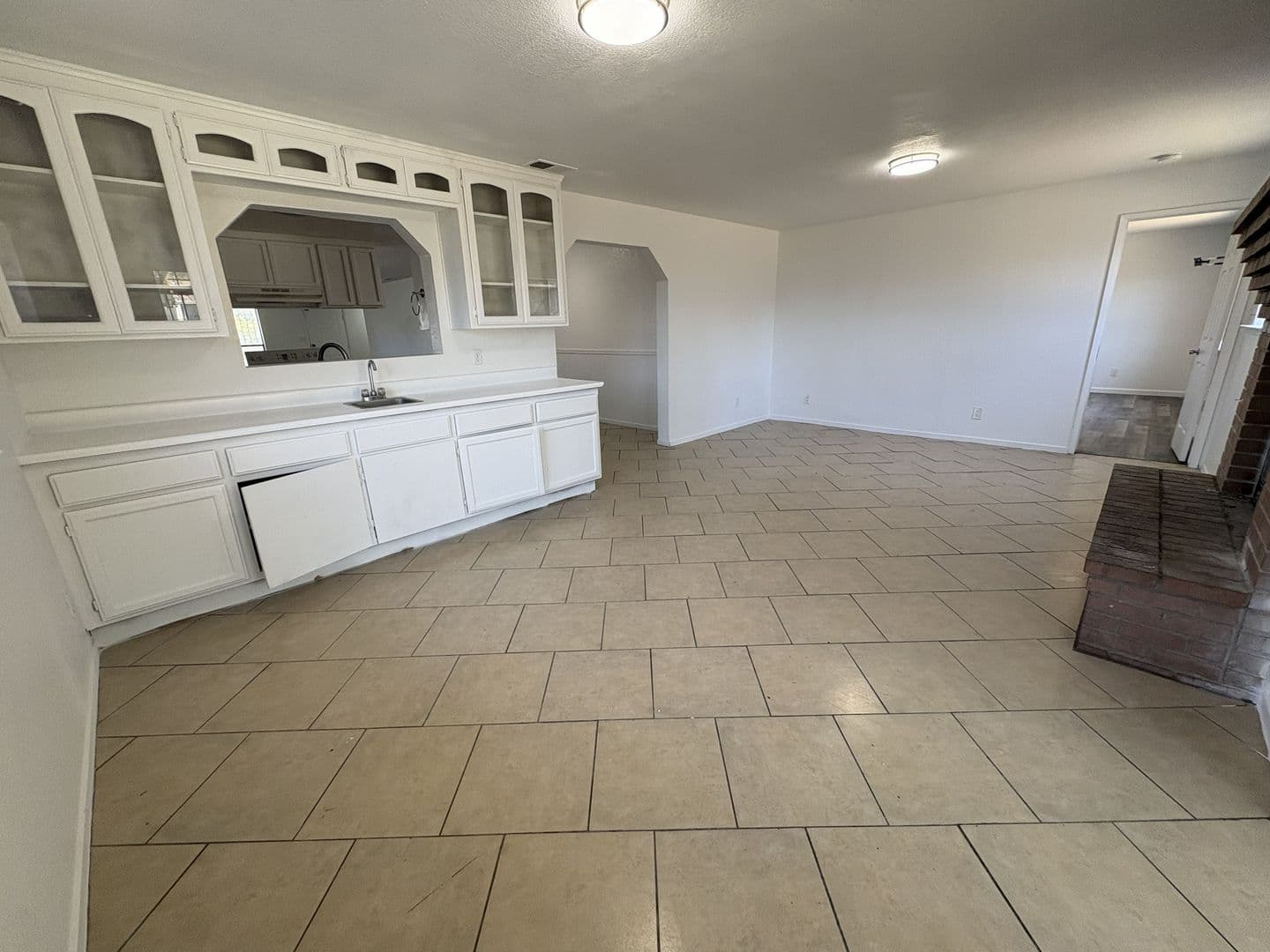 Sacramento House: 6313 Hermosa St