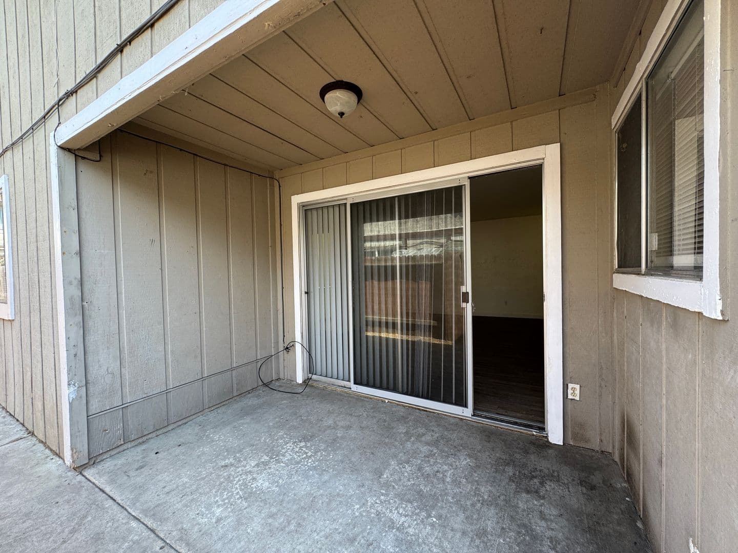 Stockton Multiplex: 9020 & 9022 Stacey Ct