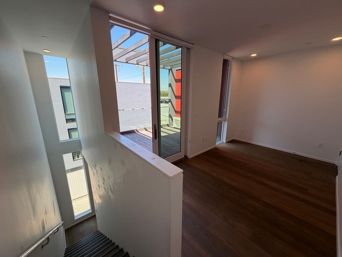 Sacramento Multiplex: 2419 Binnen Ln