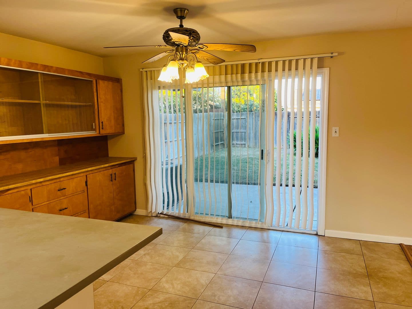 Elk Grove House: 9345 Emily St