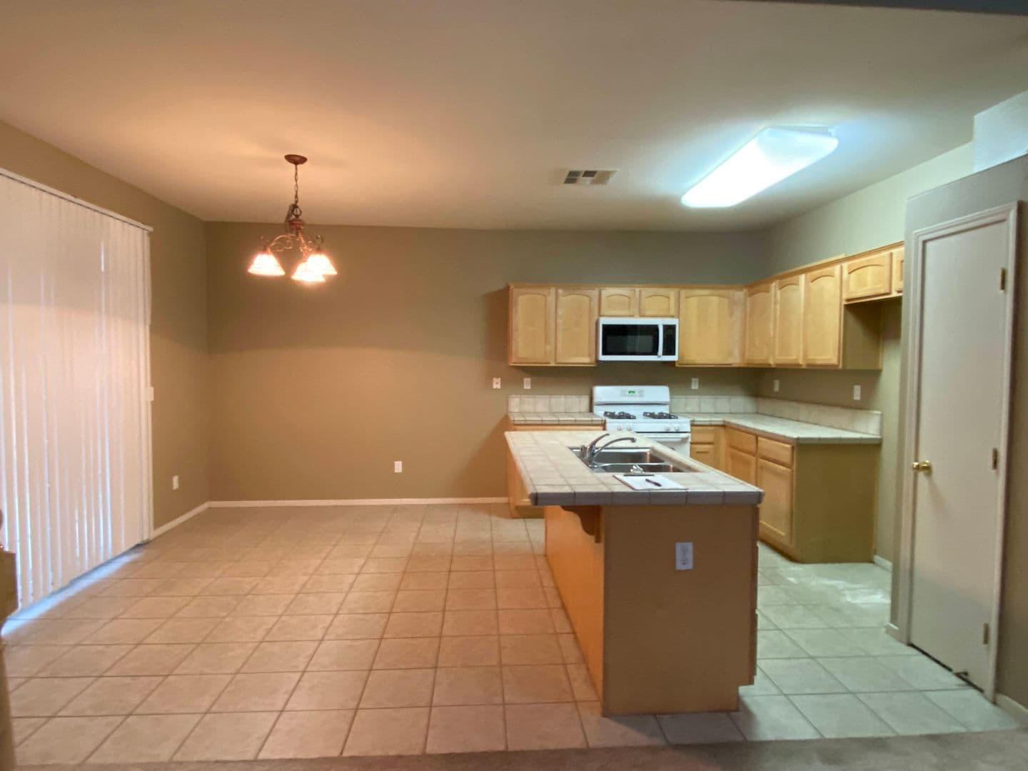 Stockton House: 1802 Caleb Cir
