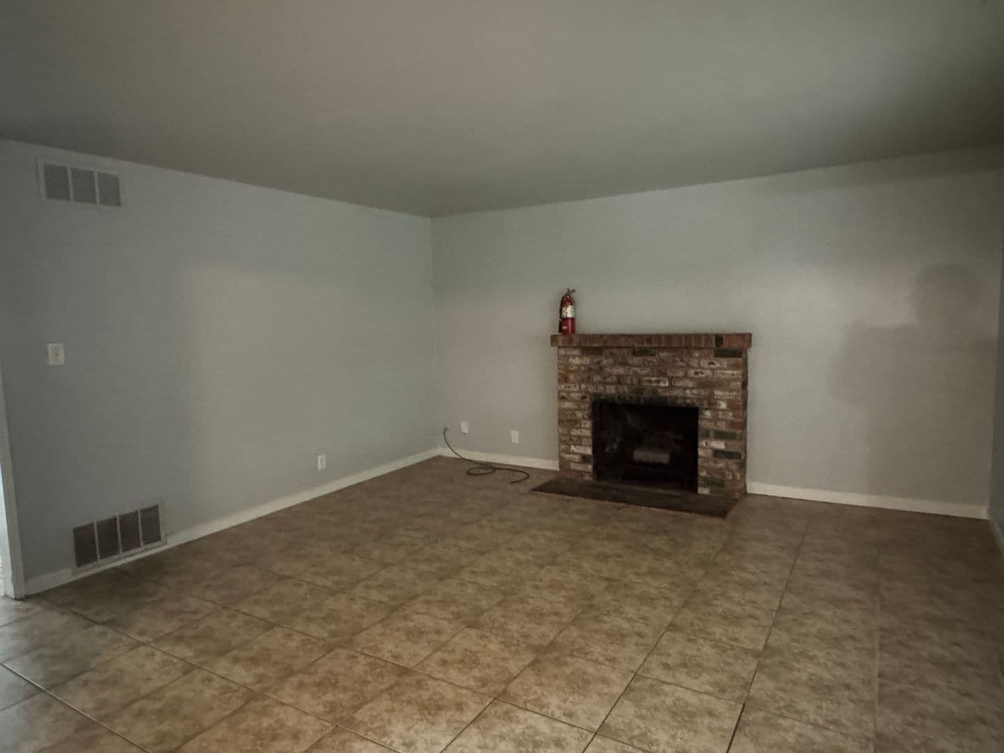 Stockton House: 714 E Longview Ave