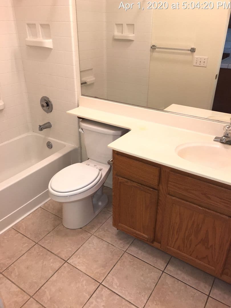 Sacramento House: 10 Maccan Ct