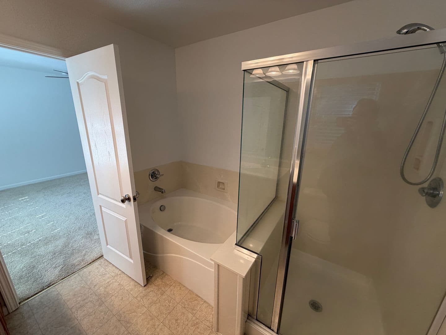 Sacramento House: 3301 N Park Dr