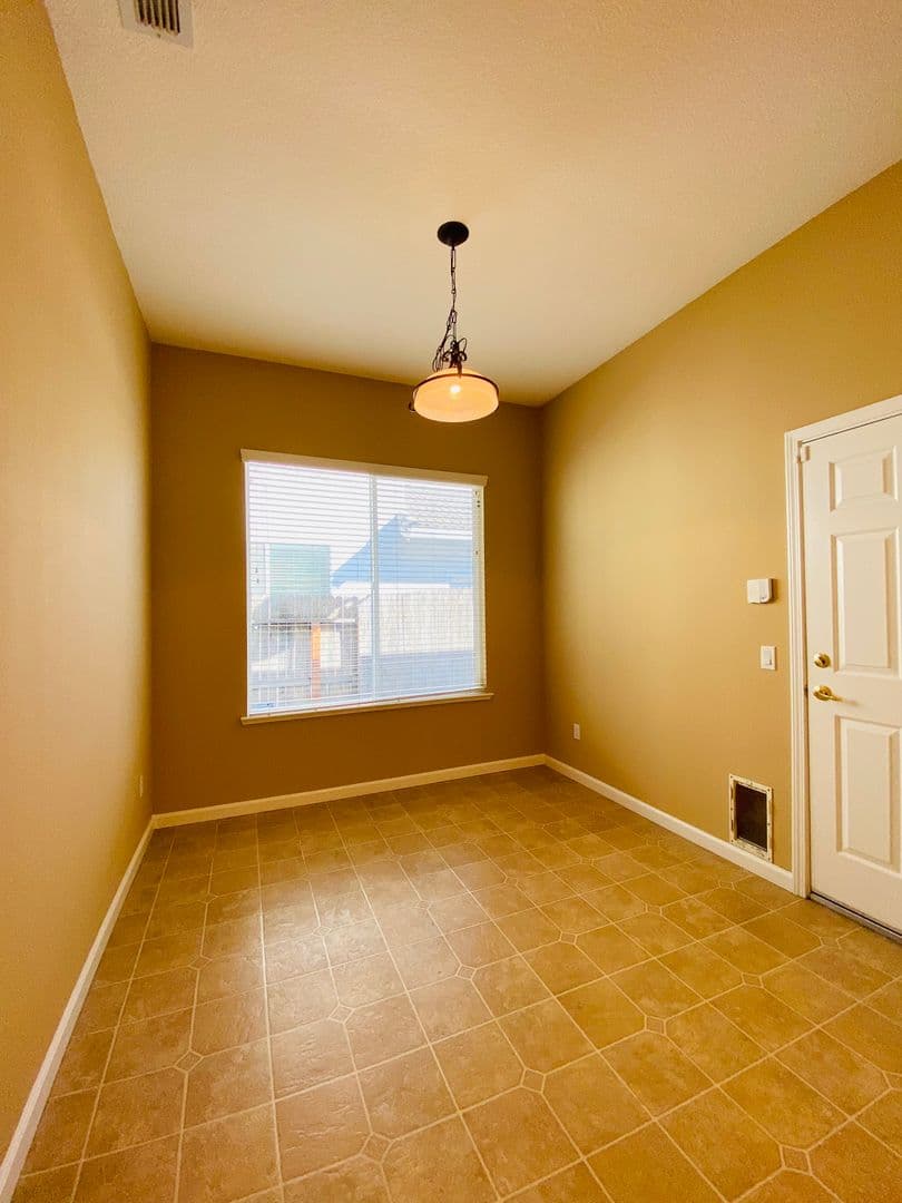Elk Grove House: 9565 Stone Springs Dr
