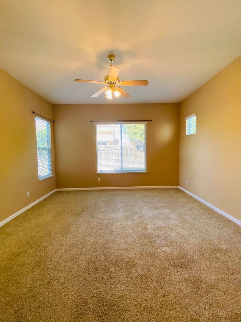 Elk Grove House: 9565 Stone Springs Dr