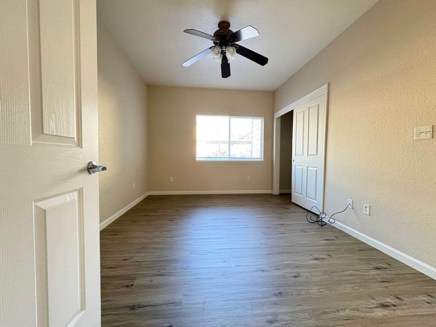Stockton House: 8905 Davis Rd