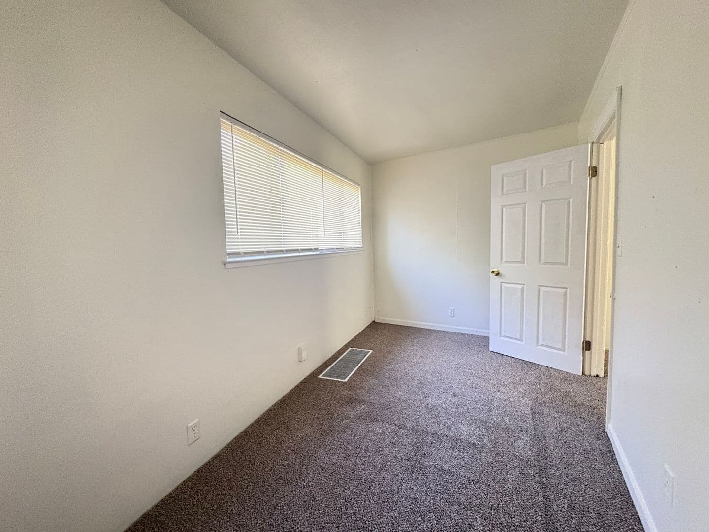 Stockton Apartment: 779 Elaine Dr
