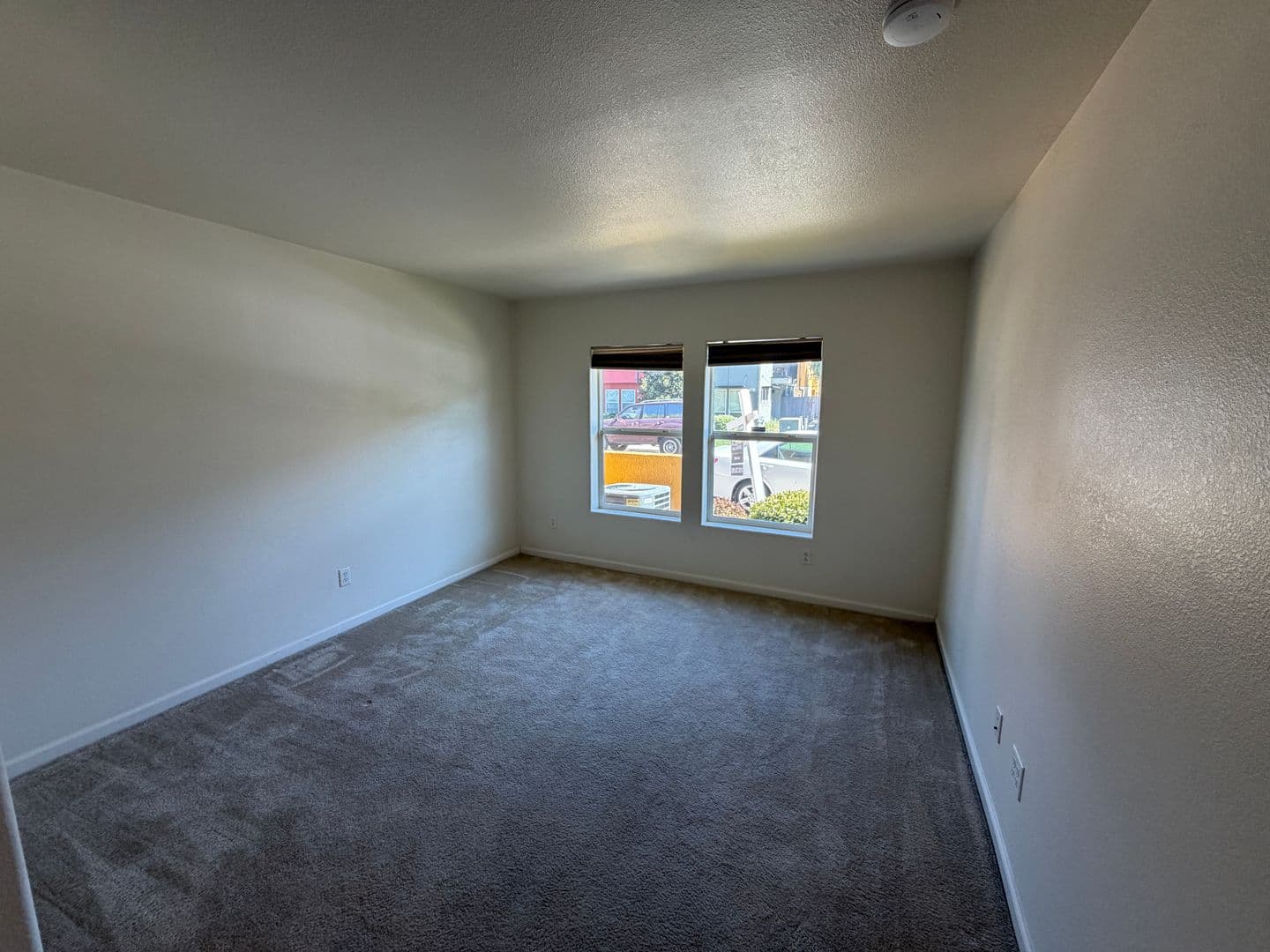Rancho Cordova Townhome: 10847 Wraysbury Way