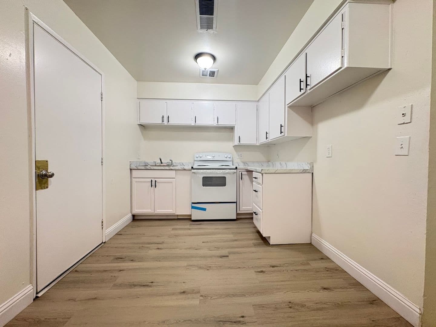 Stockton Apartment: 779 Elaine Dr