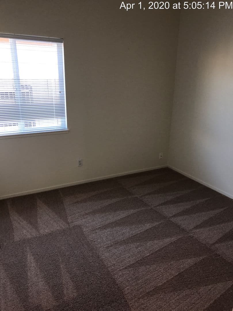 Sacramento House: 10 Maccan Ct
