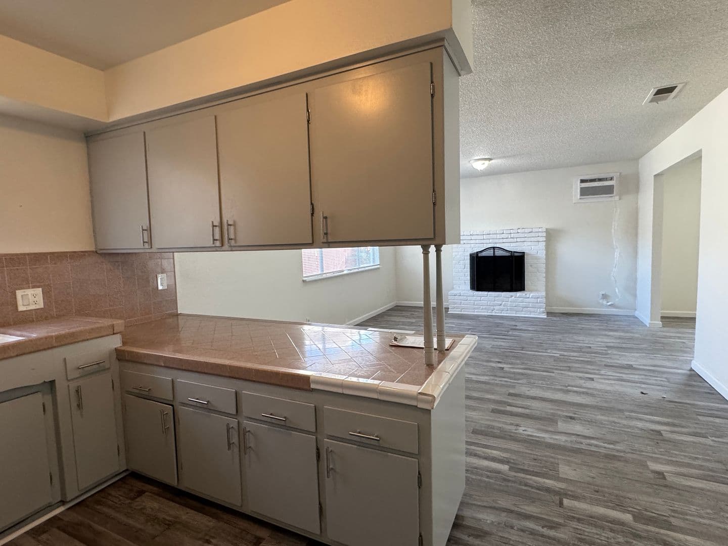 Stockton House: 309 Cordova Ln
