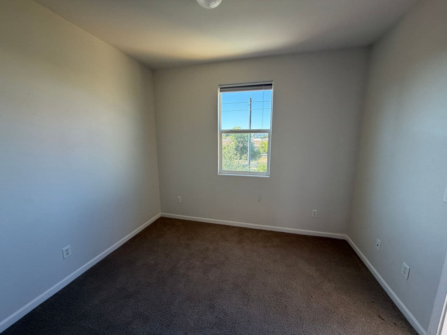 Rancho Cordova Townhome: 10847 Wraysbury Way