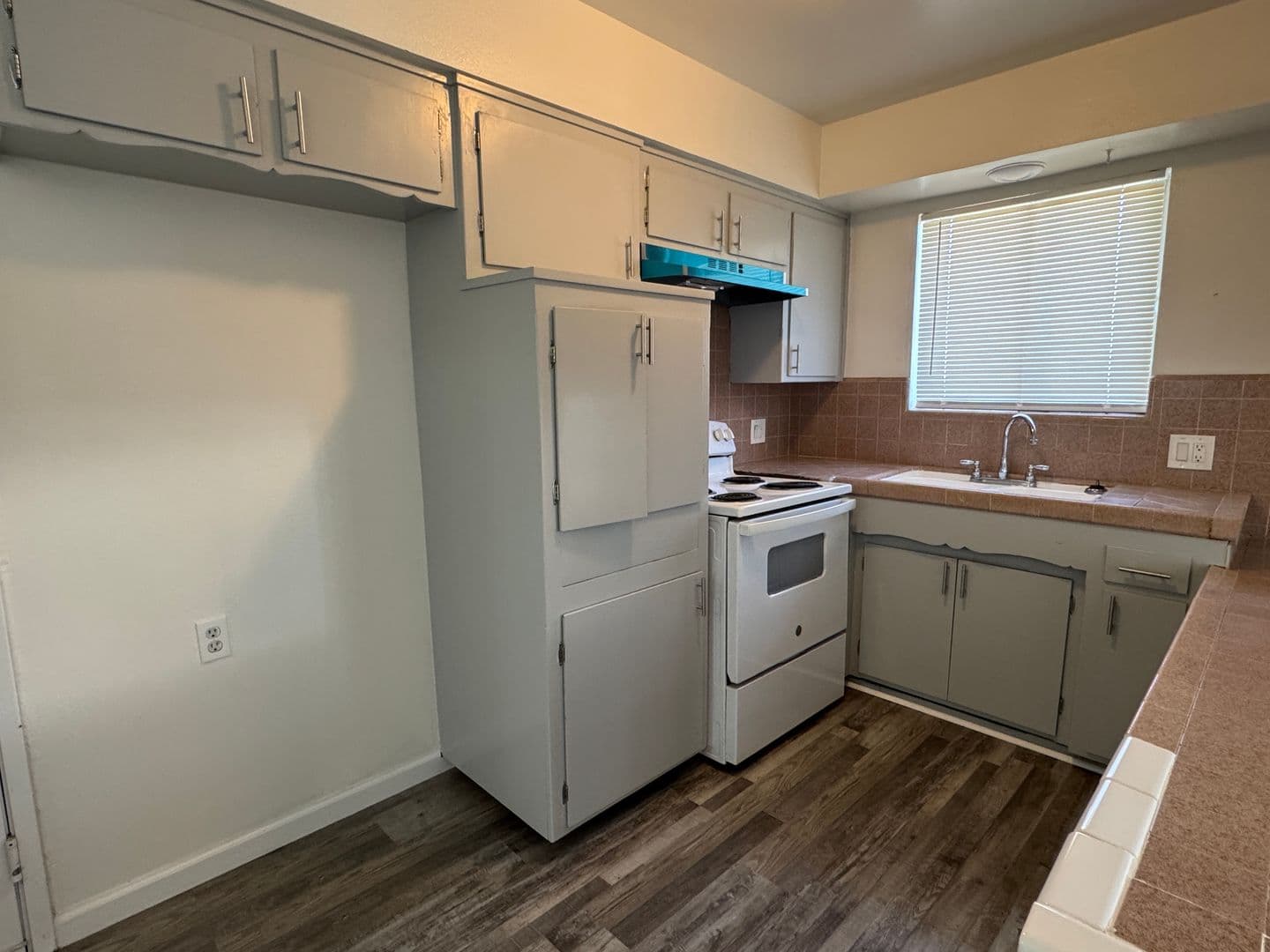 Stockton House: 309 Cordova Ln