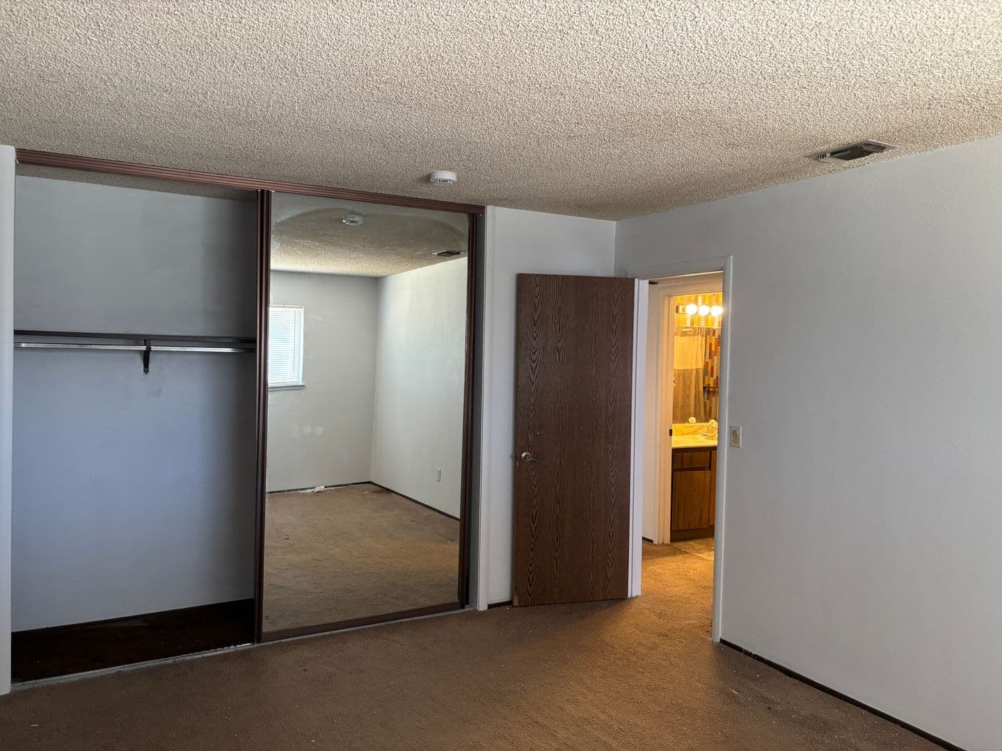 Sacramento Multiplex: 4997 & 4999 Curve Wood Way