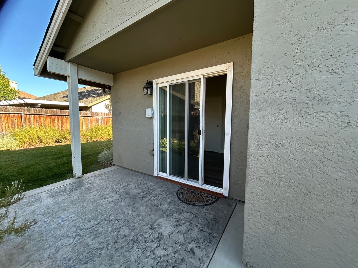 Elk Grove House: 9493 Whithorn Ct