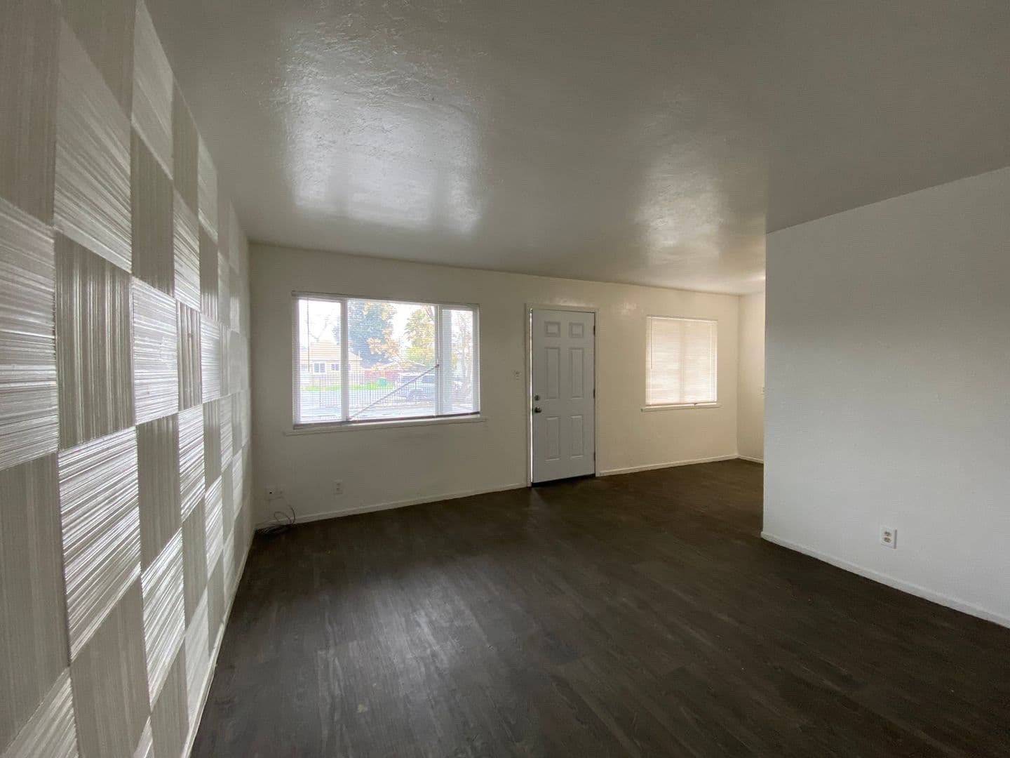 Stockton Apartment: 837 N Pilgrim St