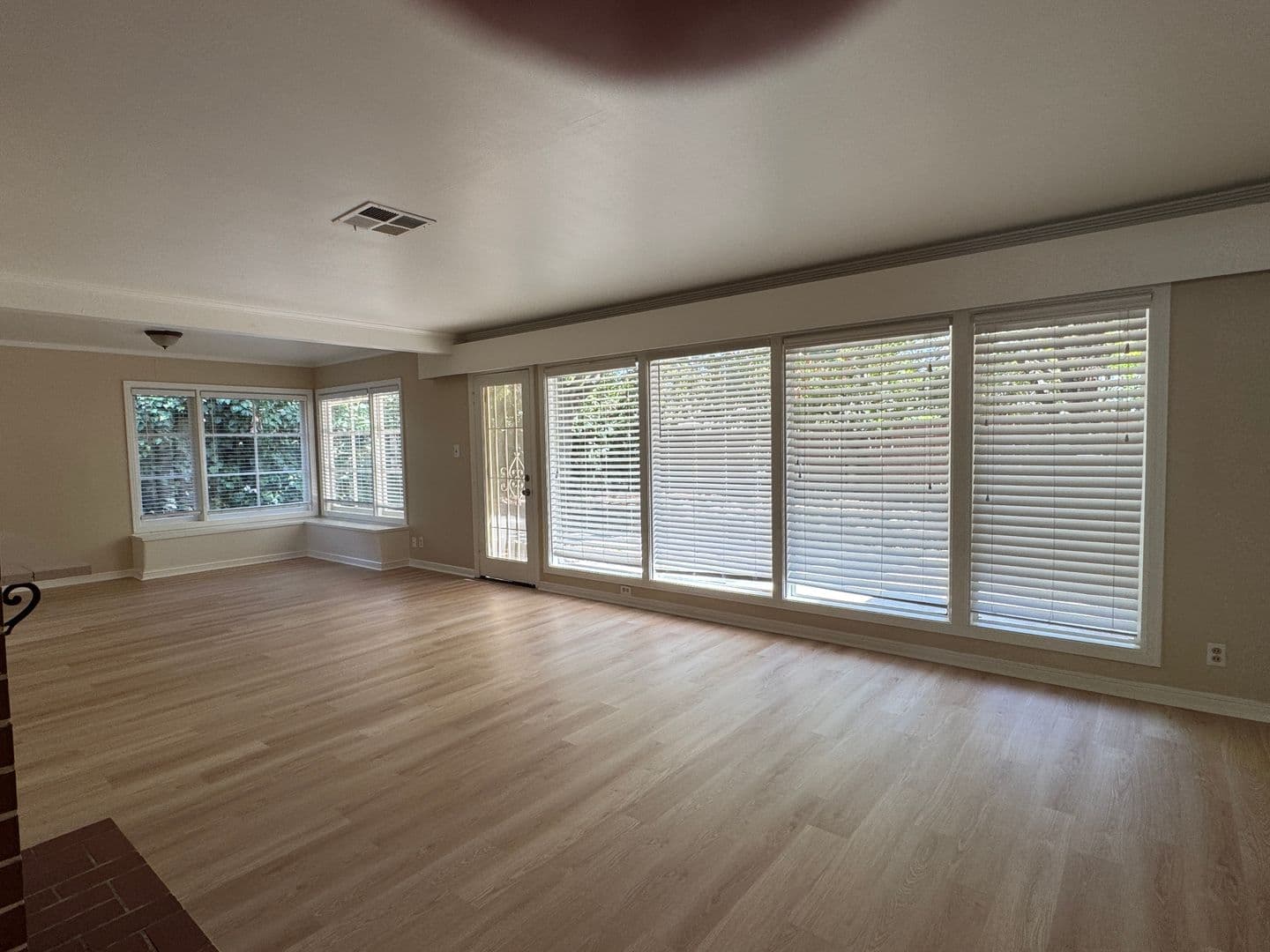 Stockton House: 1220 W Benjamin Holt Dr