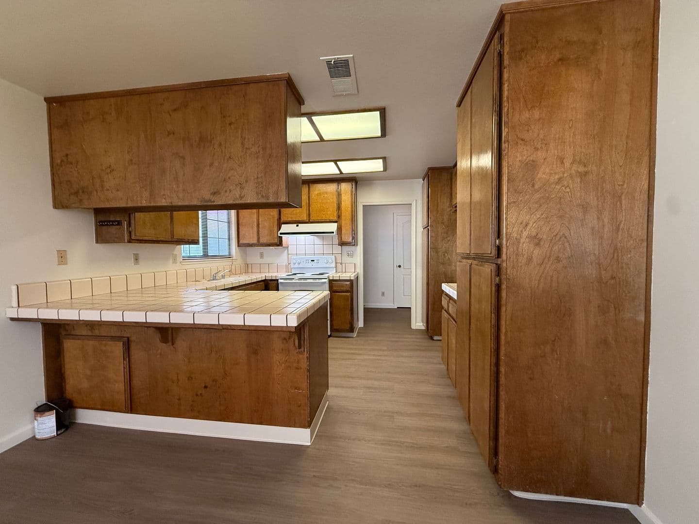Galt House: 782 Rachel Dr