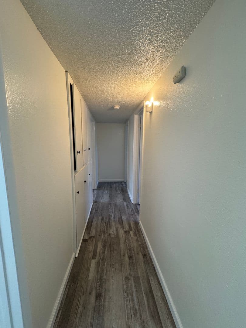 Stockton House: 309 Cordova Ln