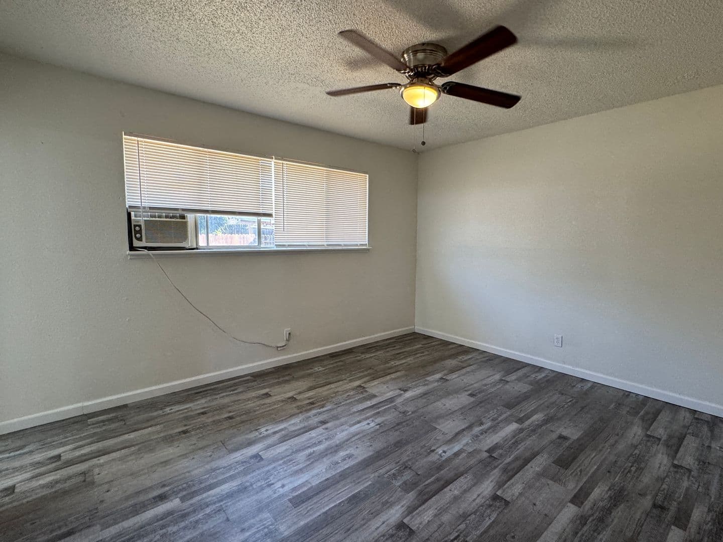 Stockton House: 309 Cordova Ln