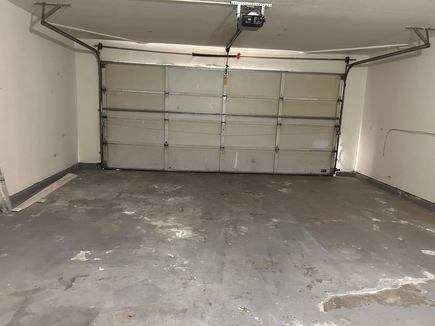 Elk Grove Multiplex: 8905-8907 La Haya Dr