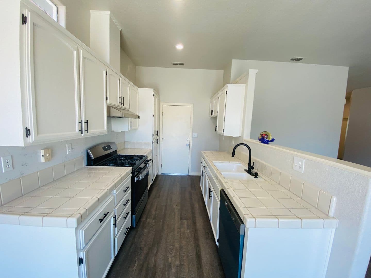 Elk Grove House: 8552 Charente Way