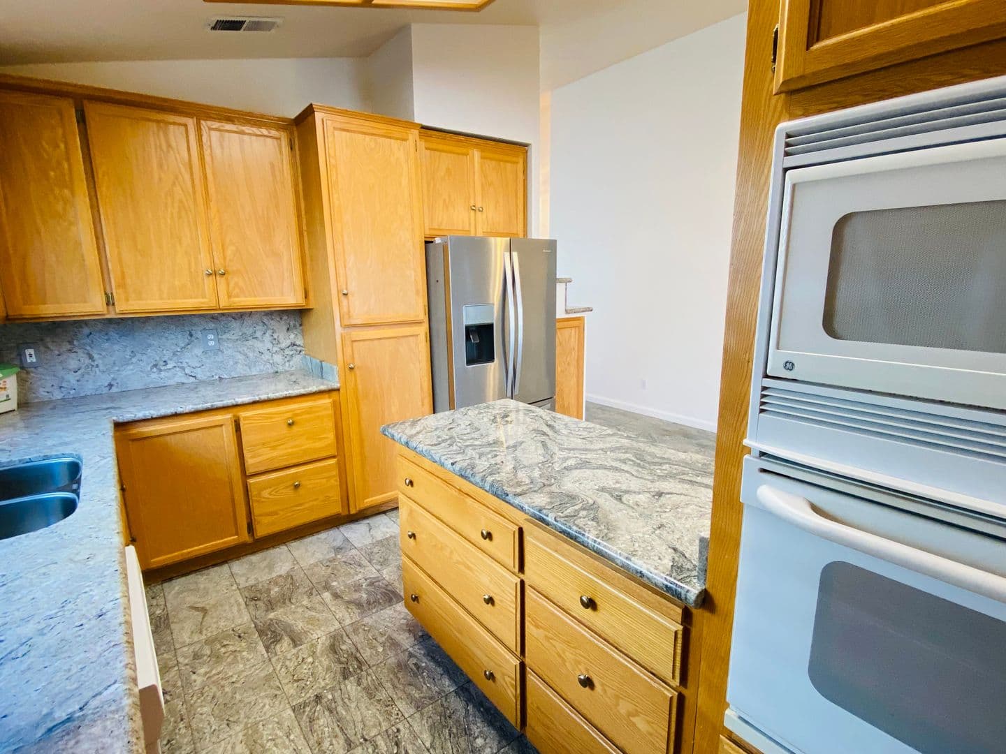 Elk Grove House: 9099 Generations Dr