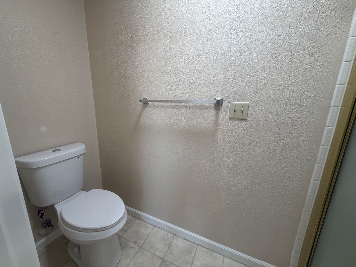 Elk Grove Apartment: 8931, 8933, & 8935 Rancho Grande Ct
