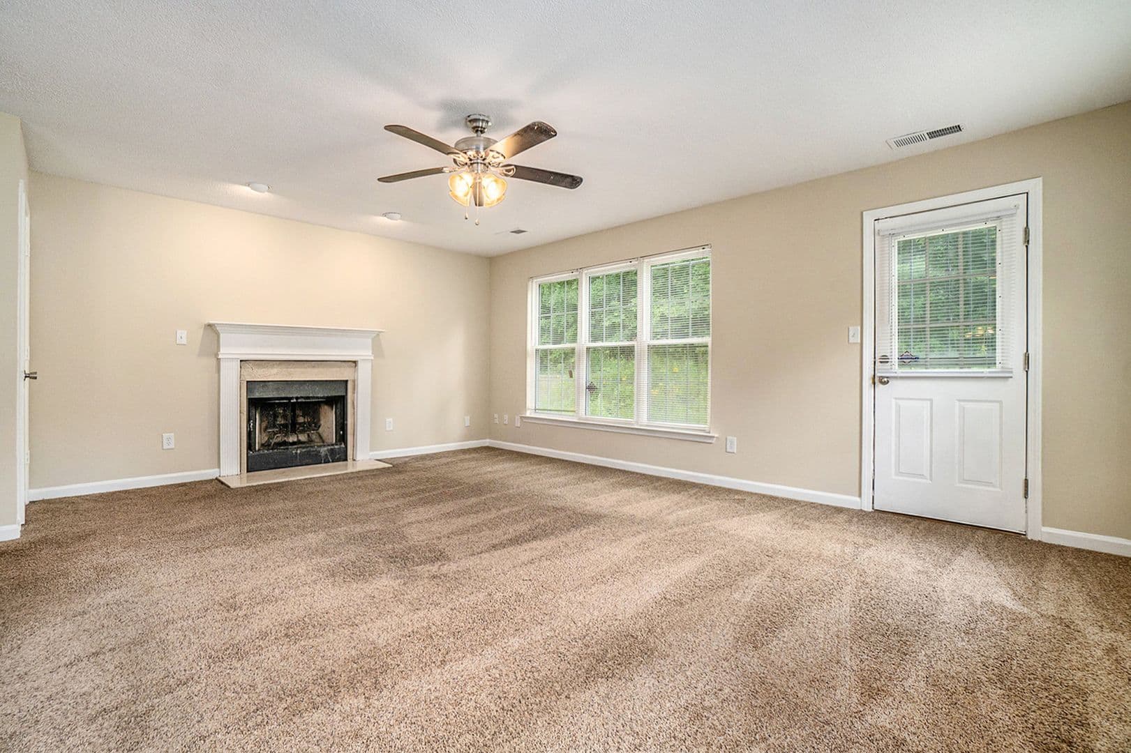 Ellenwood House: 4210 Boulder Green Circle