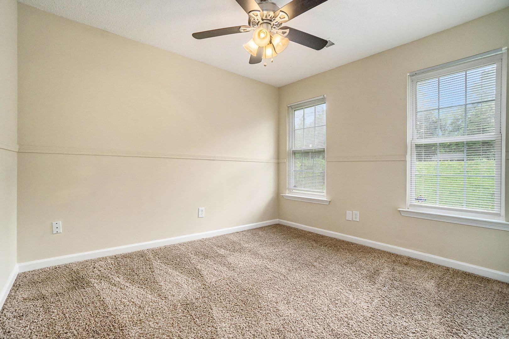Ellenwood House: 4210 Boulder Green Circle