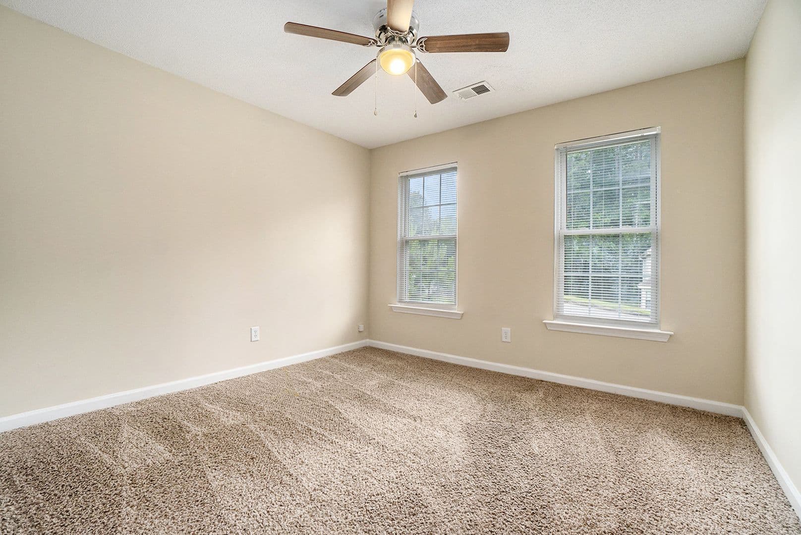Ellenwood House: 4210 Boulder Green Circle