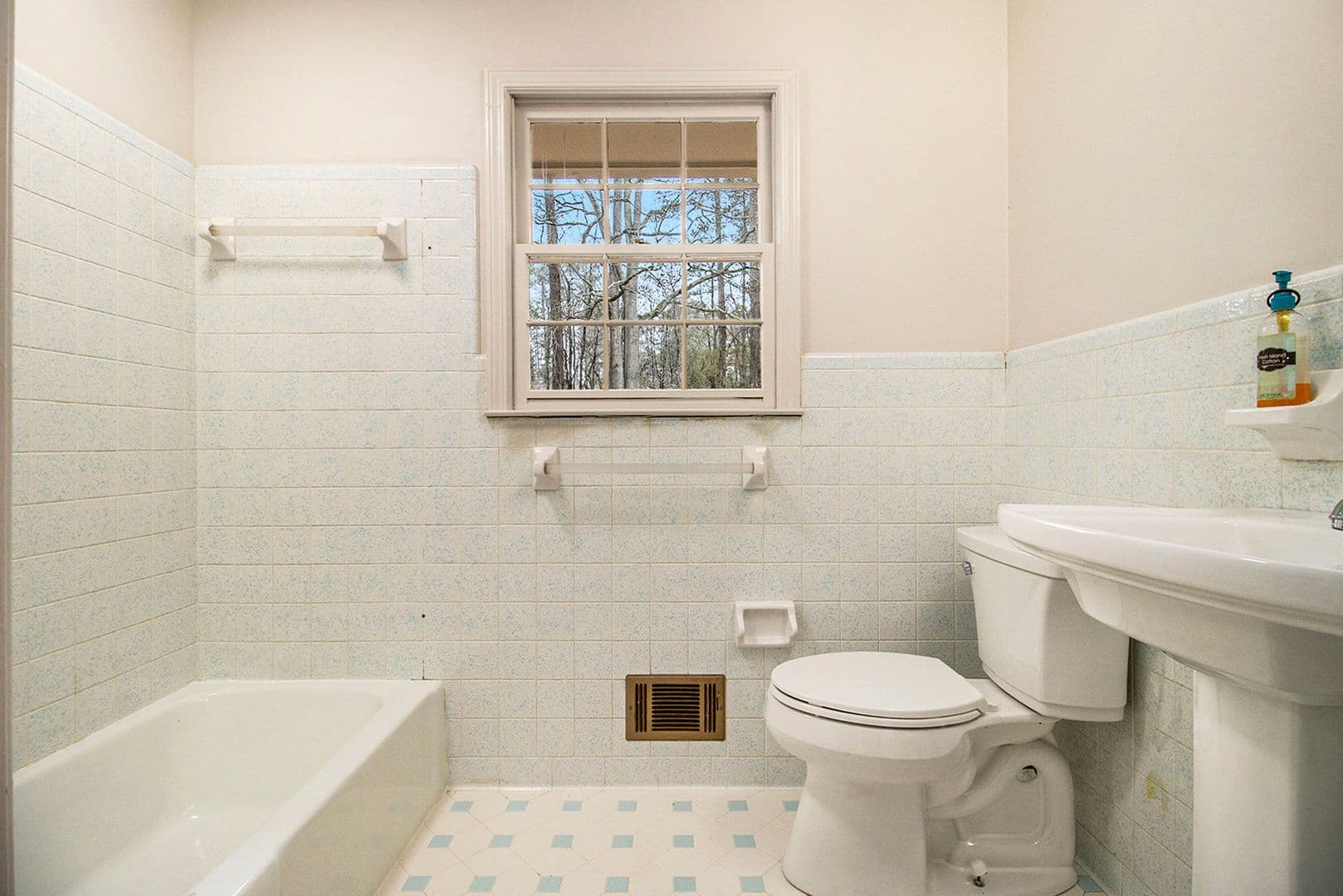 Lawrenceville House: 3391 Oak Drive