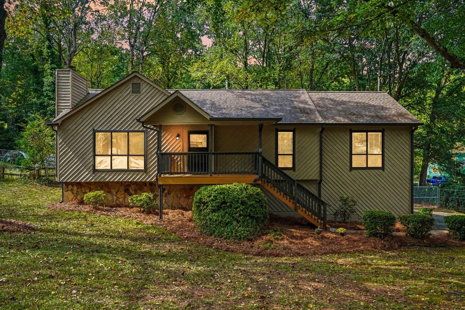 Marietta House: 3963 Viewpoint Court