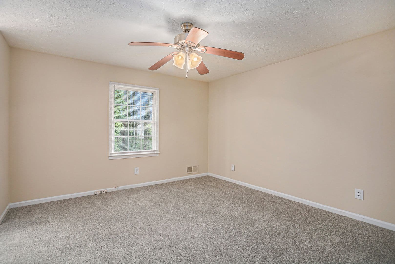 Stonecrest House: 6276 Cathedral Ln