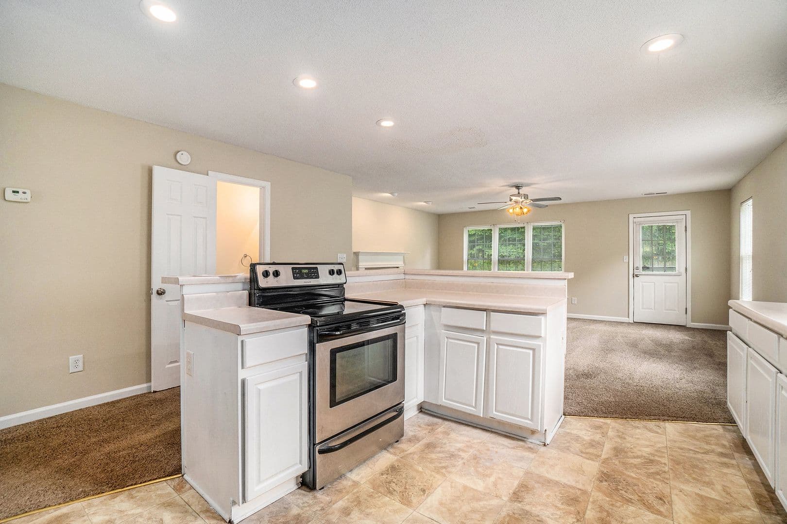 Ellenwood House: 4210 Boulder Green Circle