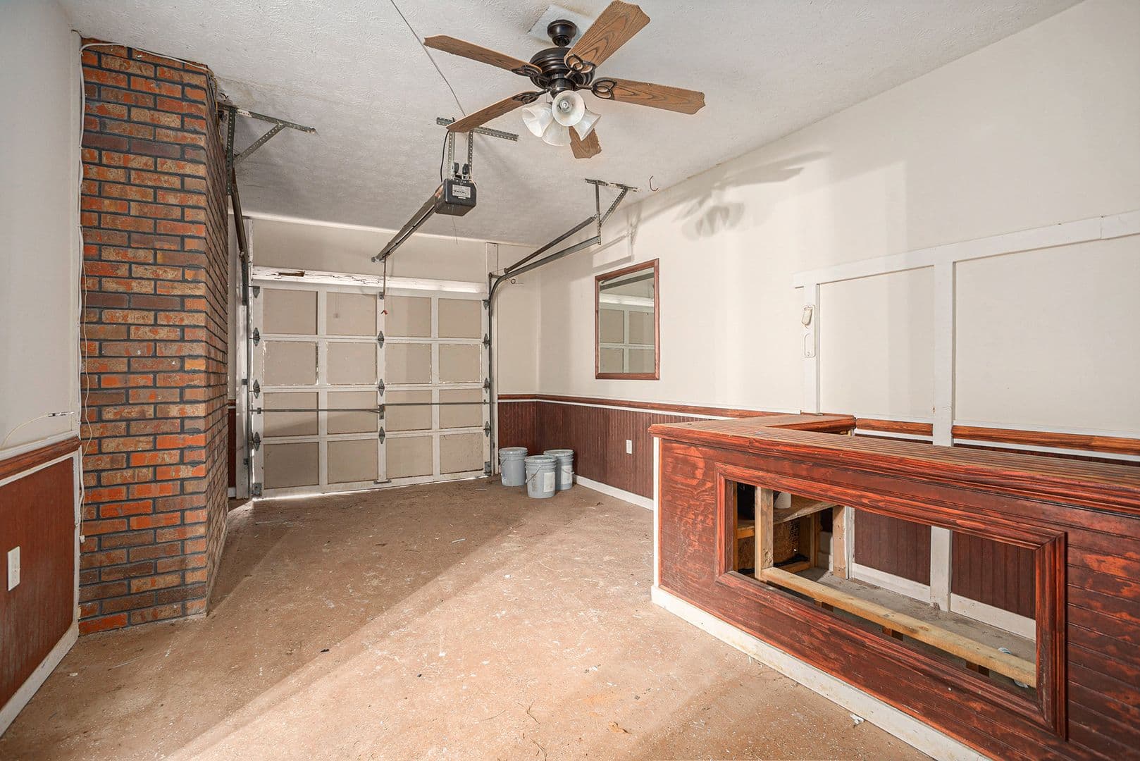 Stonecrest House: 6276 Cathedral Ln
