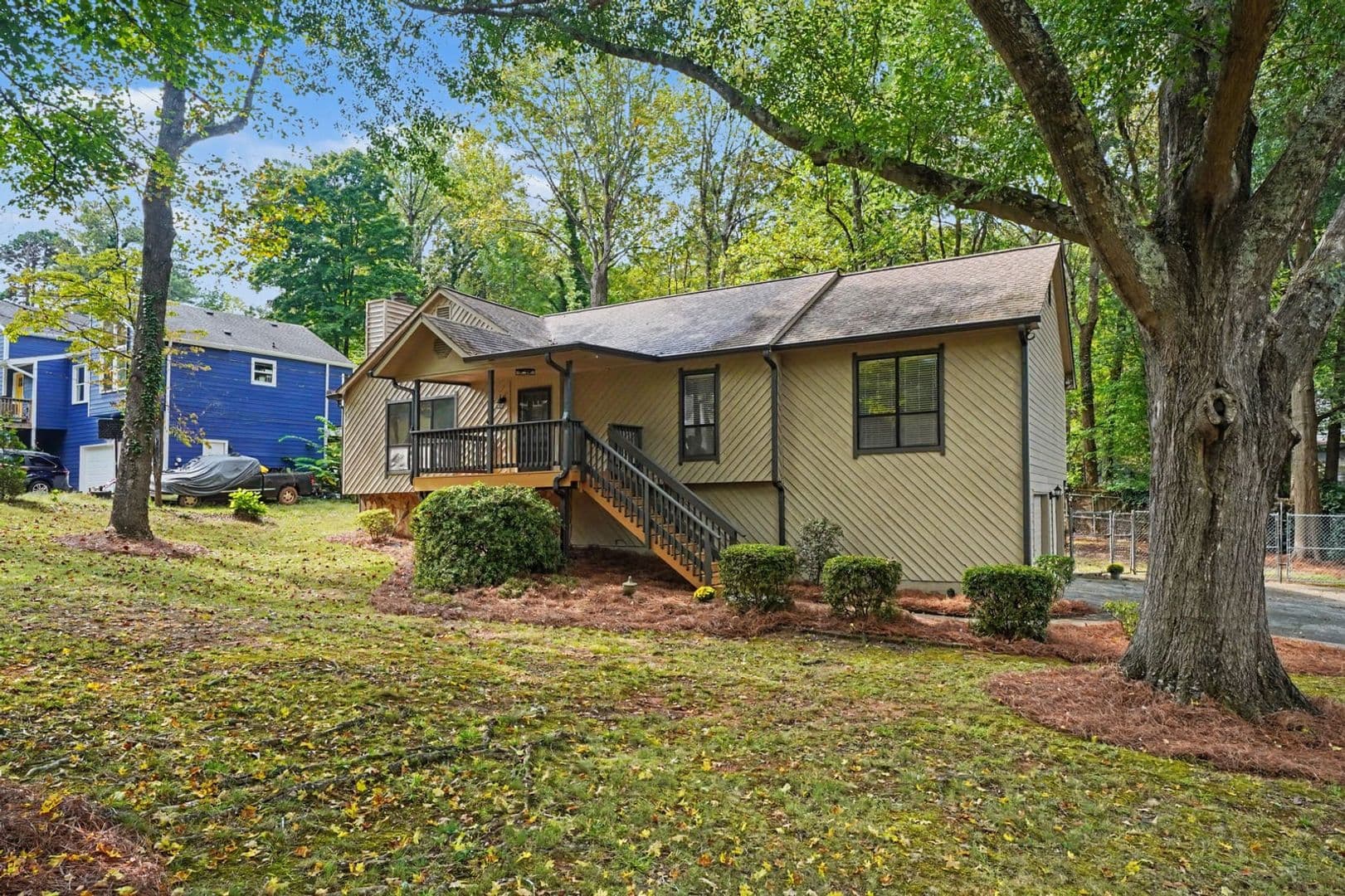 Marietta House: 3963 Viewpoint Court