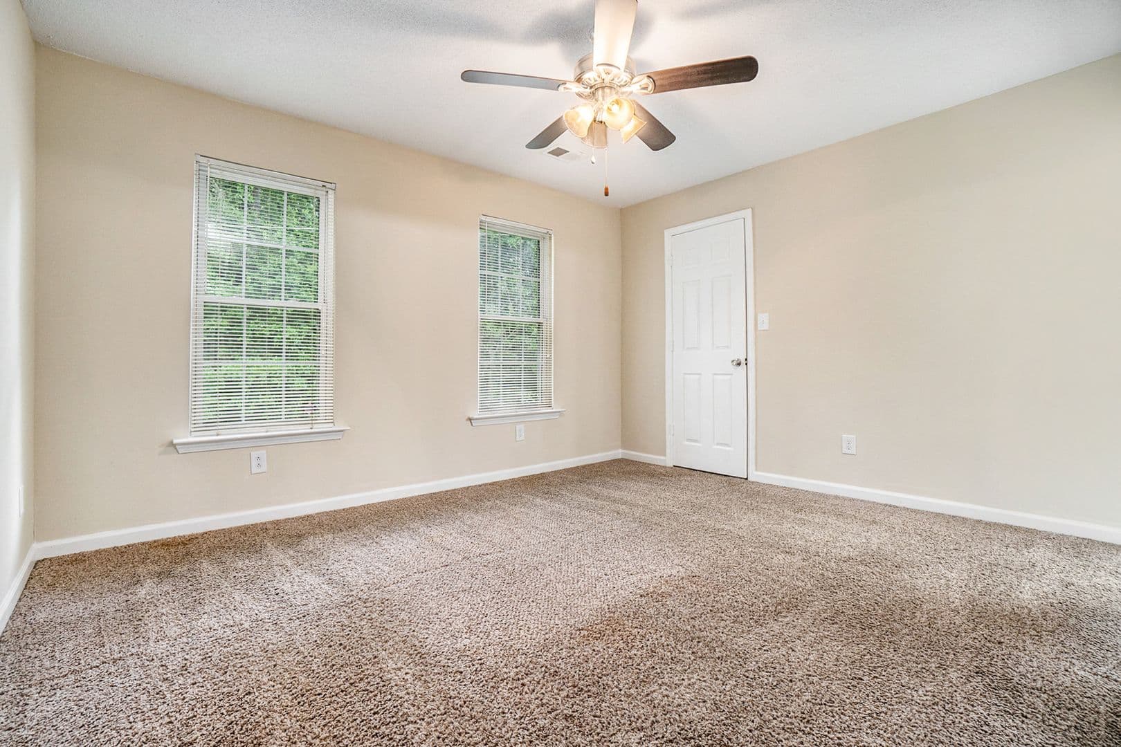 Ellenwood House: 4210 Boulder Green Circle
