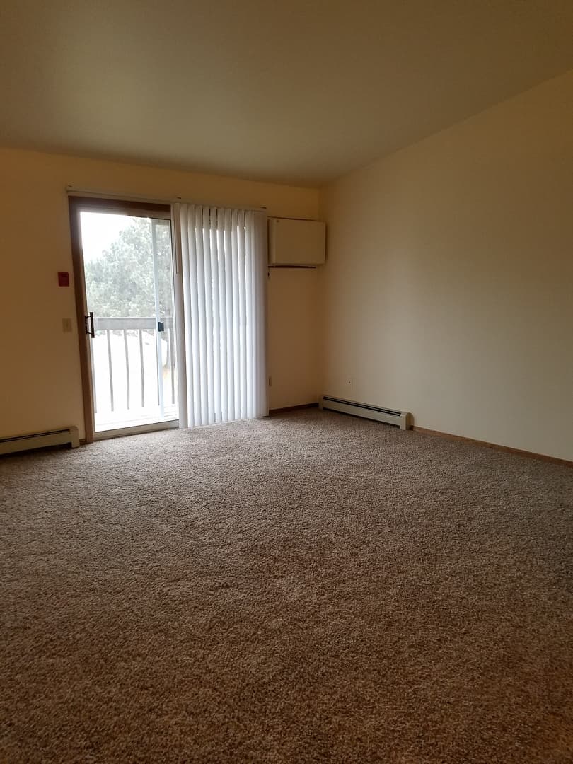 Wisconsin Rapids Apartment: 2221-2231 Evergreen Lane, 1430-1510 23rd Street N.