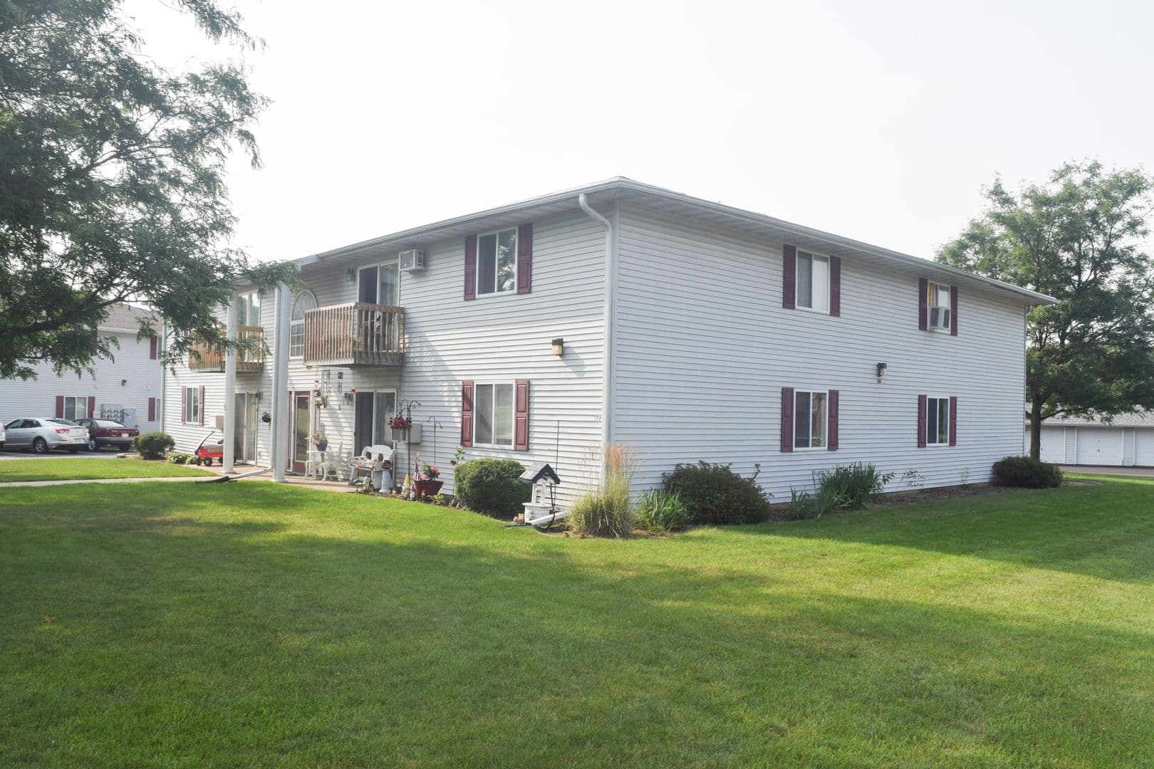 Bonduel Apartment: 100 Sunshine Court # 106 S. Jefferson Street