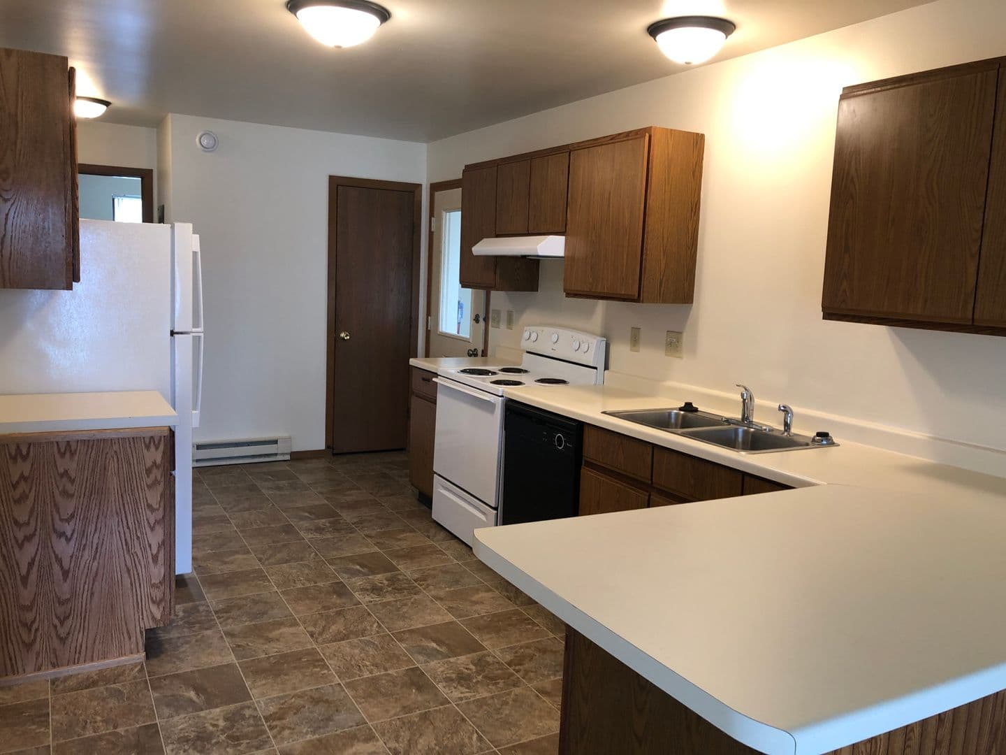 Stevens Point Apartment: 2640-2641 Bush Ct.