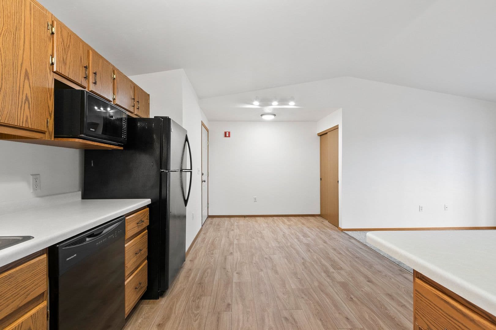 Black Creek Apartment: 505 S. Maple Street & 506 S. Main Street